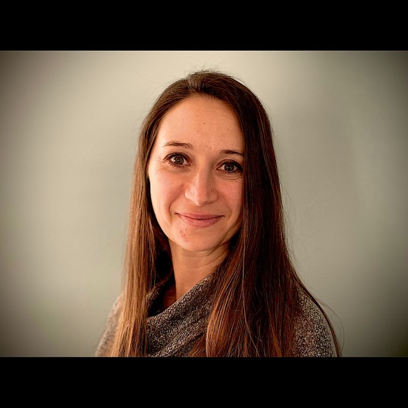 Meet your Posher, Felecia - Picture 1 of 1